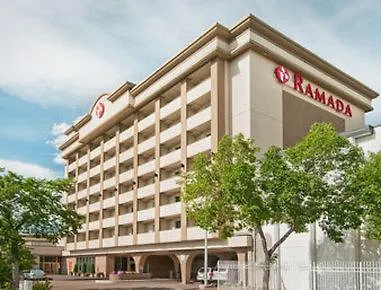 Ramada By Wyndham Edmonton South Hotel