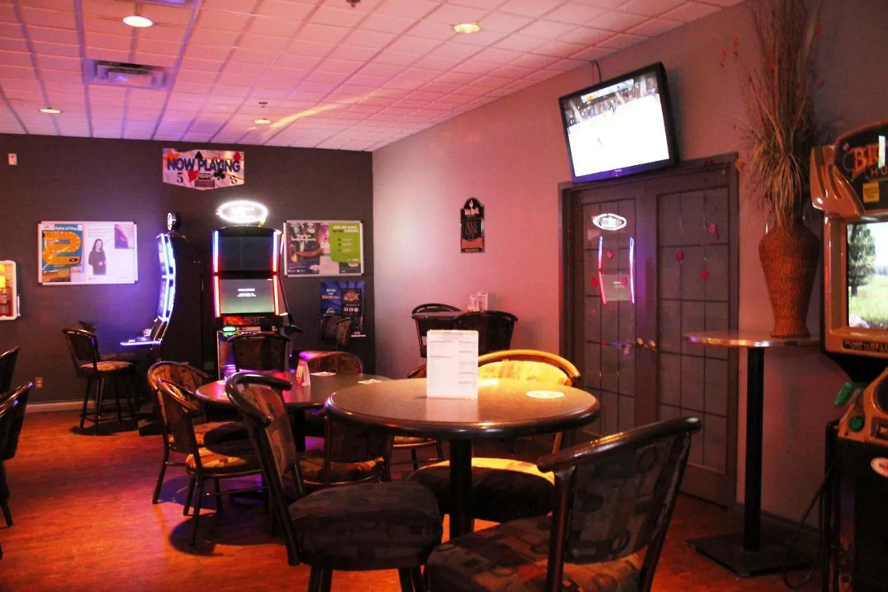 Ramada By Wyndham Edmonton South Hotel