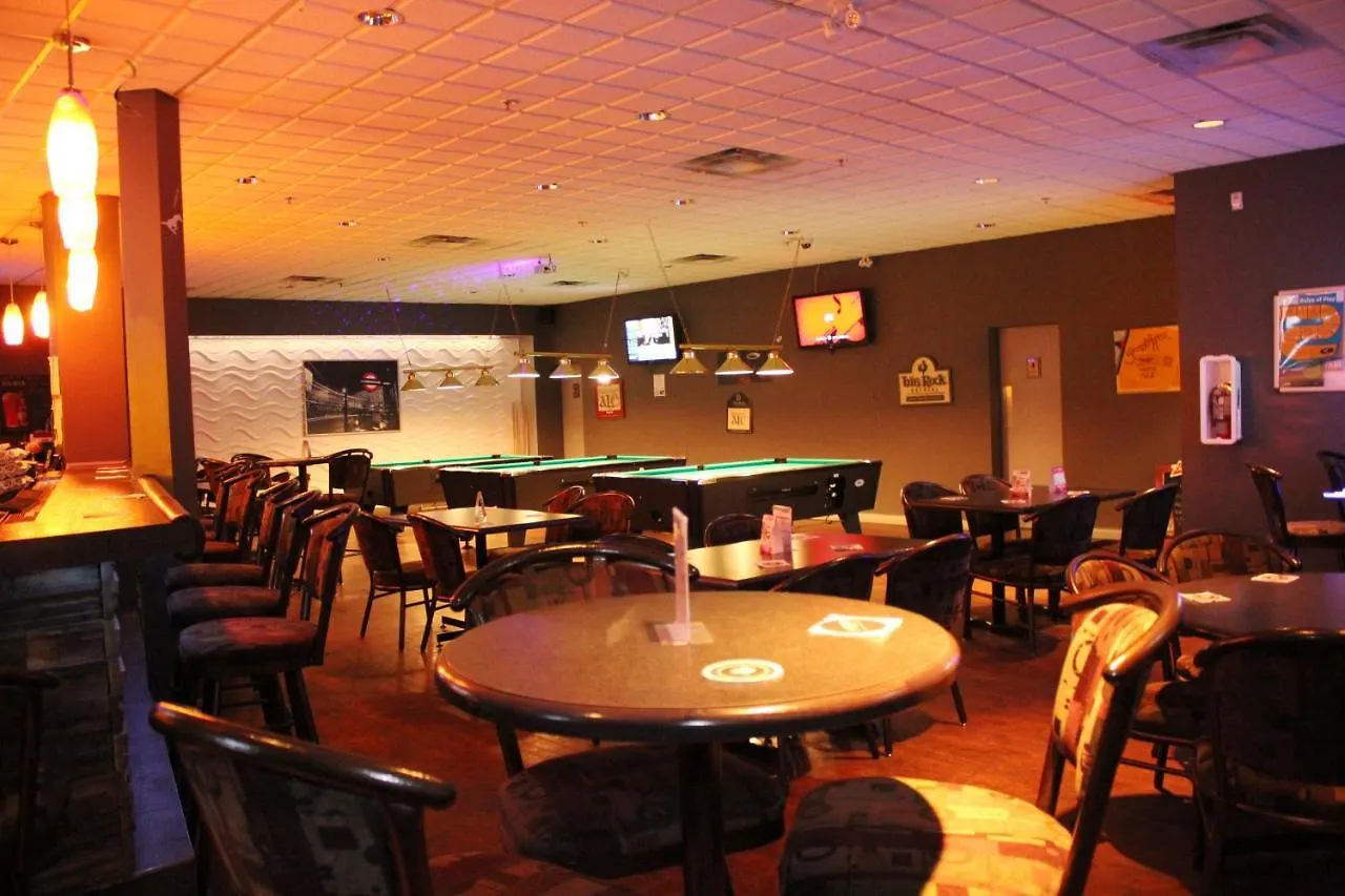 Ramada By Wyndham Edmonton South Hotel